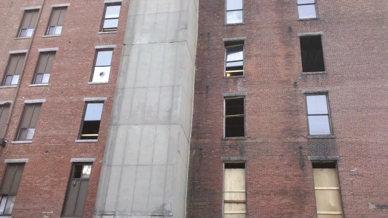 Facade, South Boston